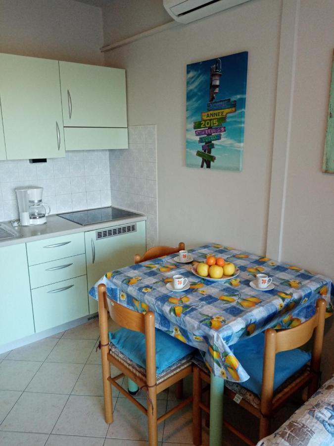 Ferienwohnung La Magia Del Mare Lignano Sabbiadoro Exterior foto